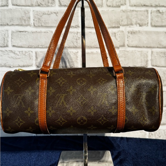 SOLD‼️‼️‼️LOUIS VUITTON Monogram Papillon 30 Hand Bag (Old Model) - Picture 7 of 13